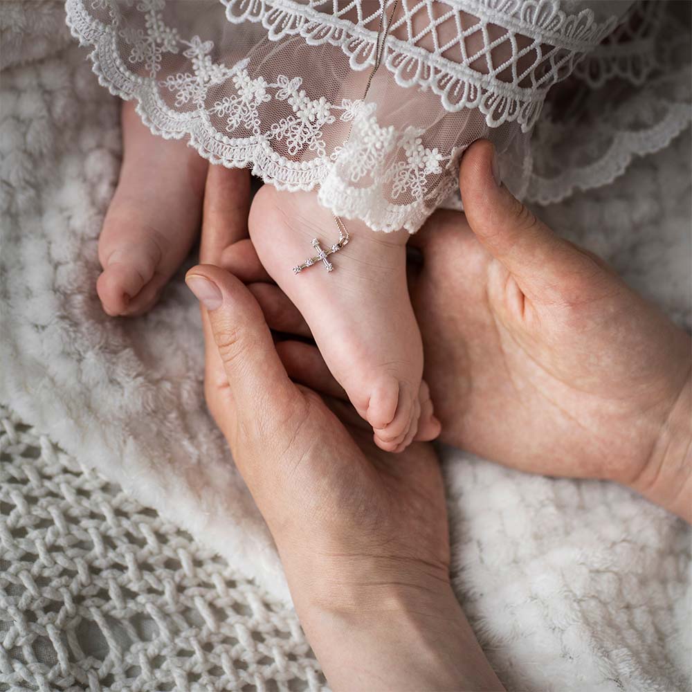 Rolą chrzestnych jest wspieranie dziecka w wierze